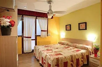 Guest house Alojamientos Pamplona Spain